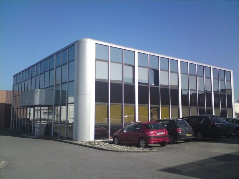 16 Chemin De Fondeyre, Toulouse à louer - Photo de l’immeuble – Image 2 sur 6