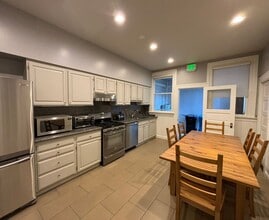 485-487 3rd St, San Francisco, CA à louer Photo intérieure– Image 2 sur 2