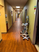 1924 Forest Ridge Dr, Bedford, TX à vendre Photo intérieure– Image 1 sur 1