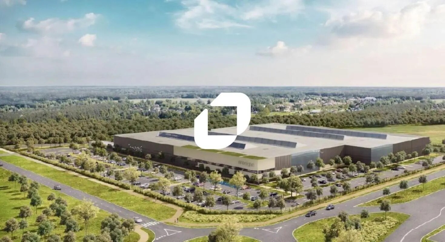 Local d'activités dans Savigny-le-Temple à vendre Aérien– Image 1 sur 2