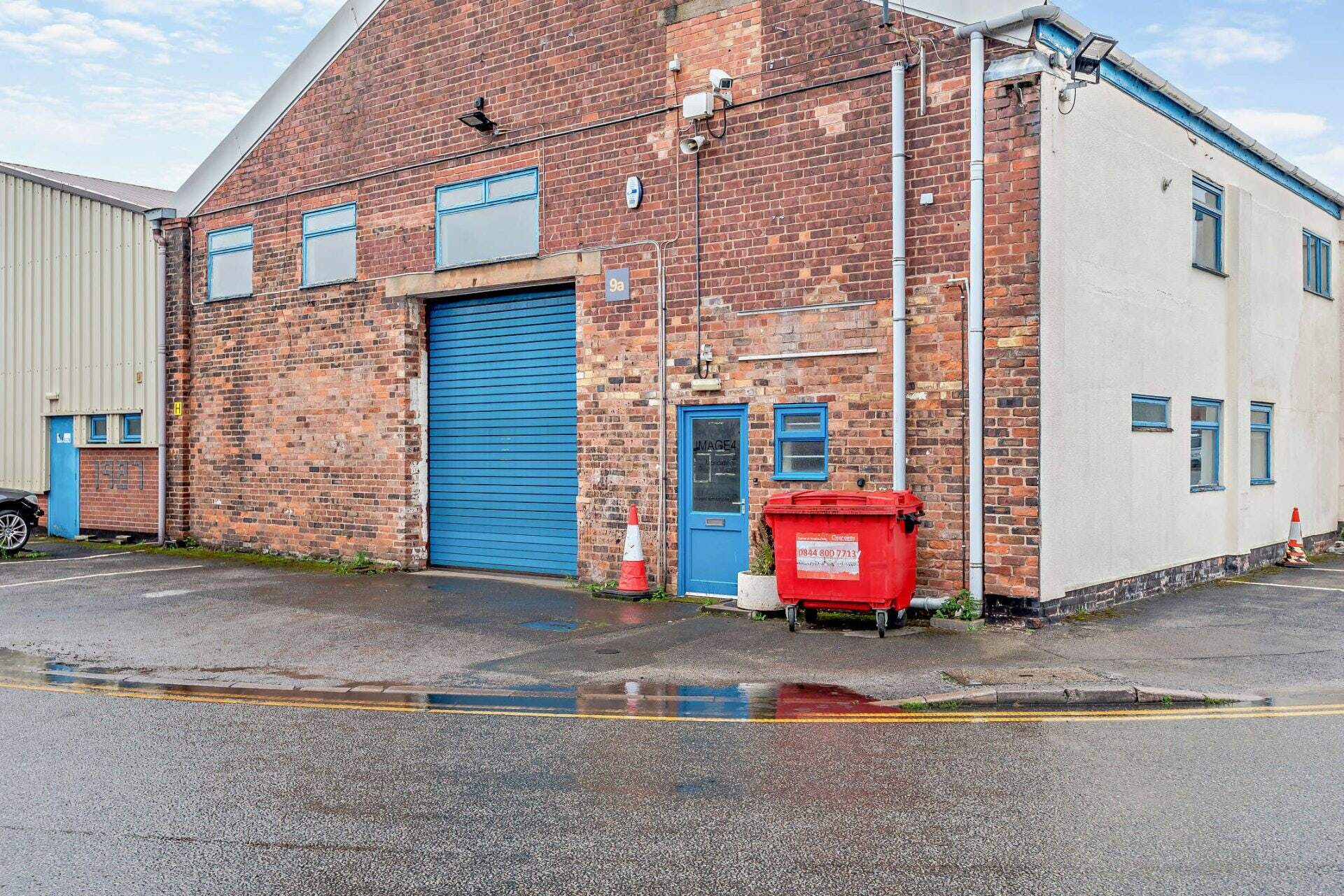 Rufford Rd, Stourbridge à louer Photo principale– Image 1 sur 5