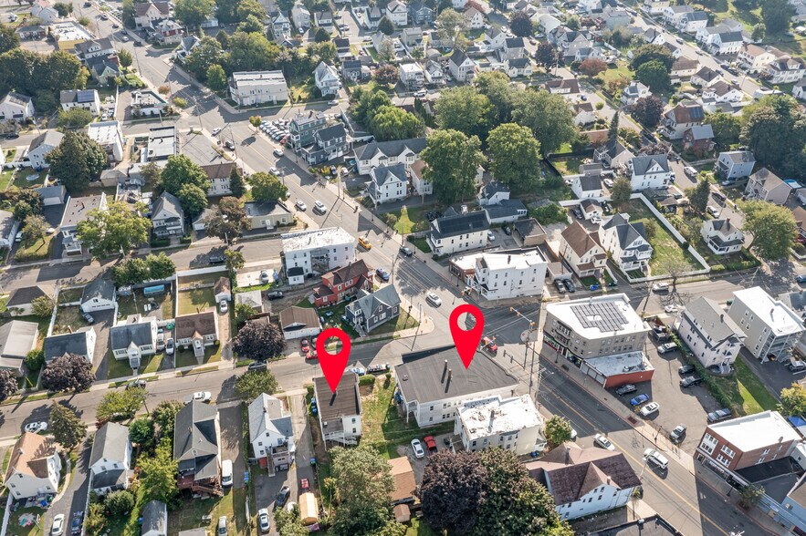 2336-2342 Barnum Ave, Stratford, CT à vendre - Photo de l’immeuble – Image 3 sur 10