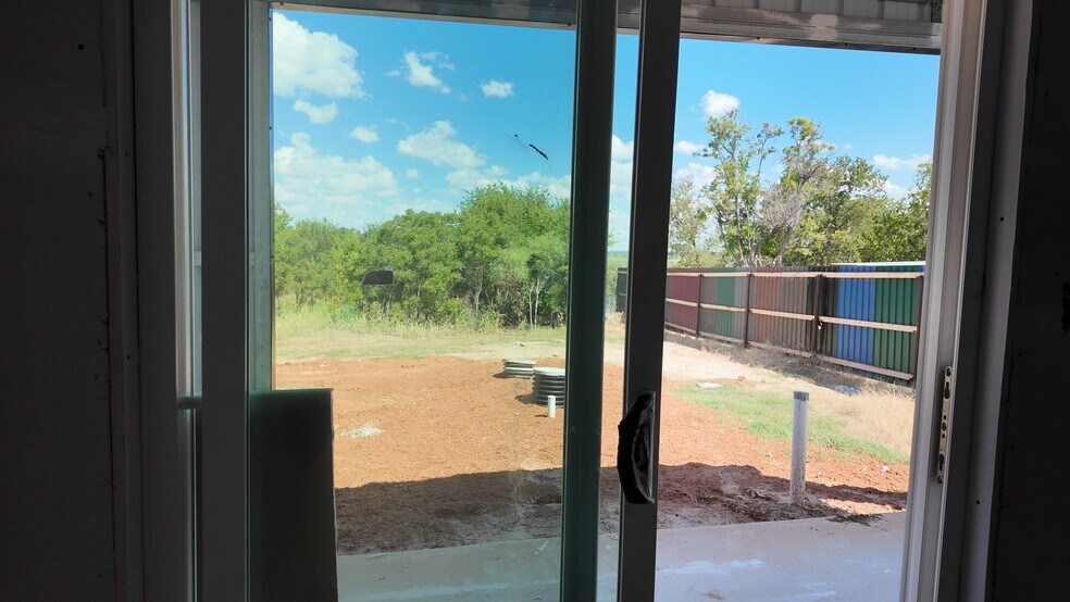 160 3rd St, Ringgold, TX à vendre - Vidéo sur l’annonce professionnelle – Image 2 sur 8