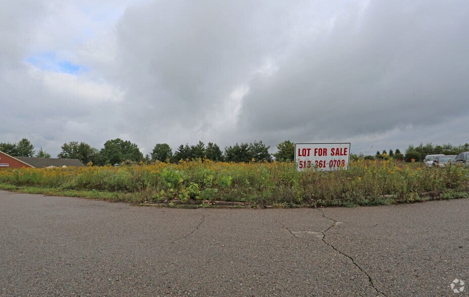 6255 Rivers Bend Dr, Maineville, OH à vendre - Photo principale – Image 1 sur 2