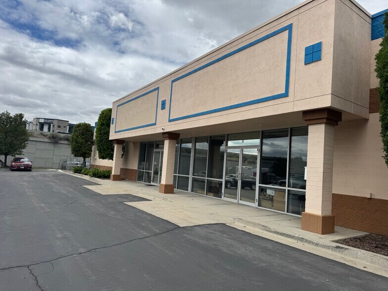 4884 Commerce Dr, Salt Lake City, UT à louer - Photo de l’immeuble – Image 2 sur 15