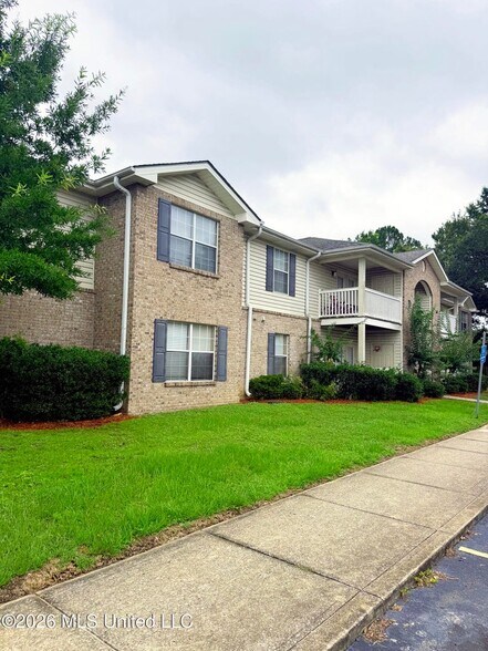 2718 Bartlett Ave, Pascagoula, MS à vendre - Photo de l’immeuble – Image 3 sur 14