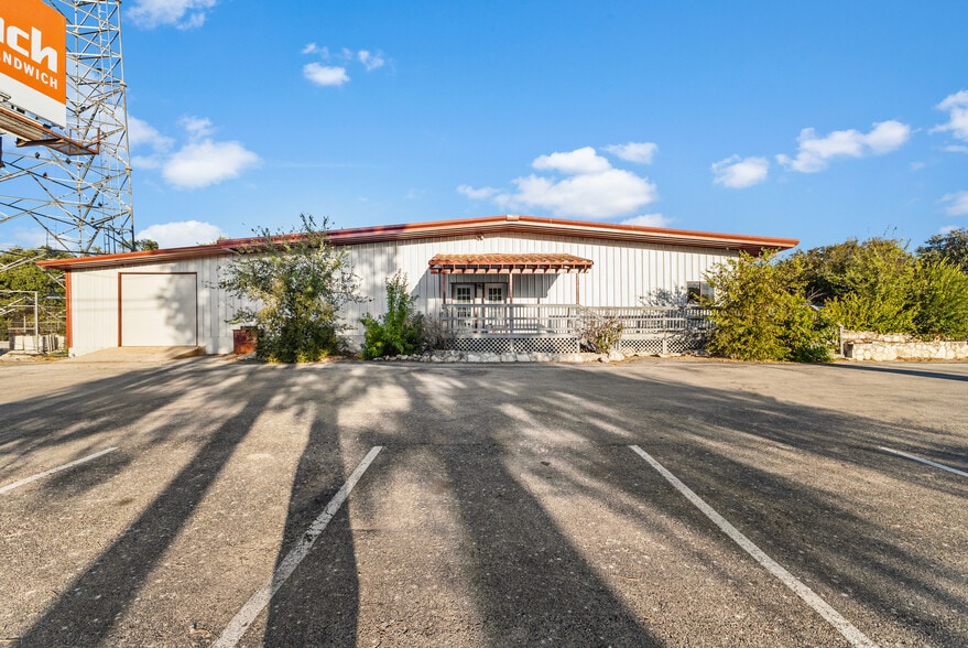 13140 US Highway 281 N, Spring Branch, TX à louer - Photo principale – Image 1 sur 14