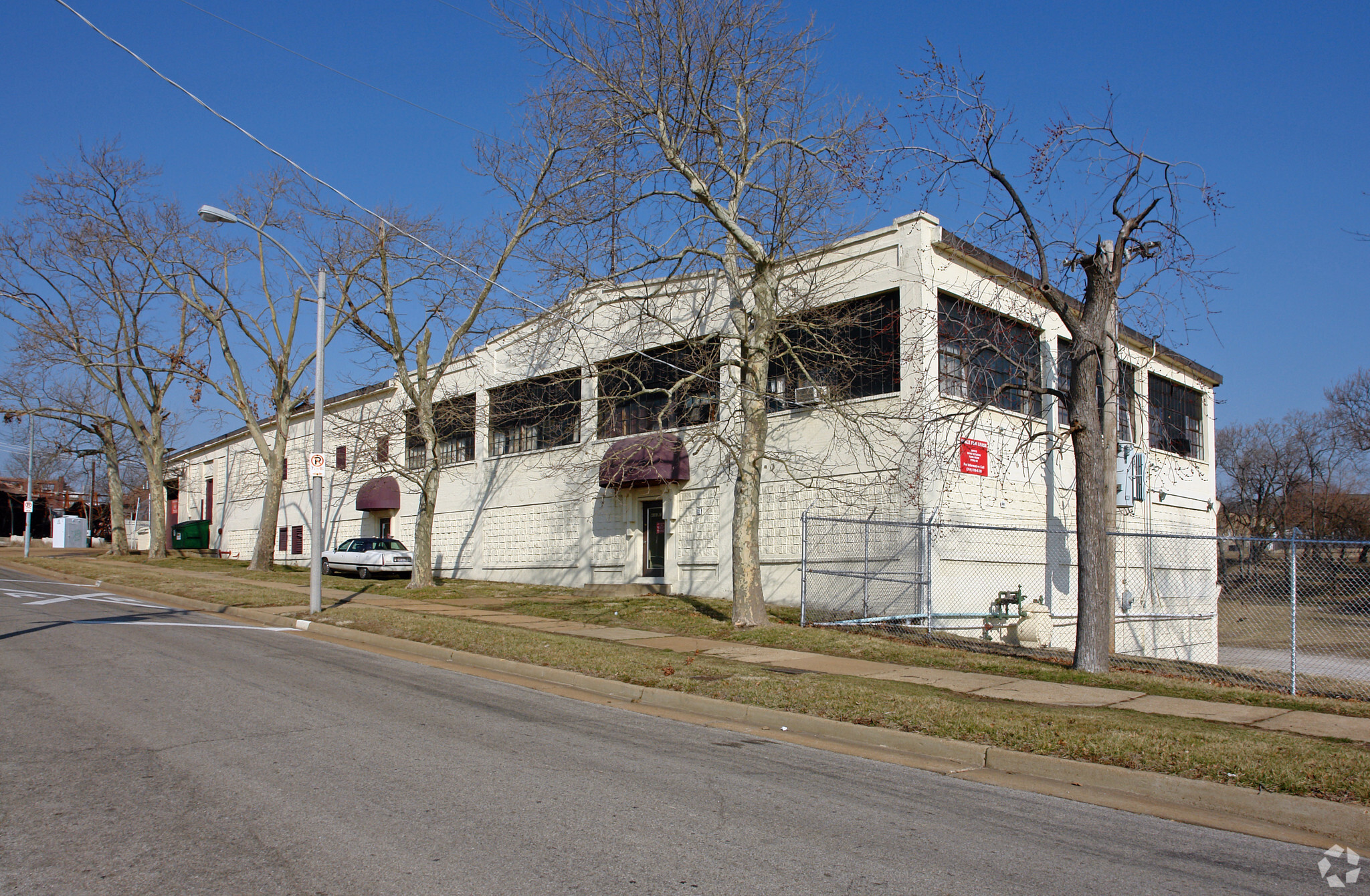 4155 Beck Ave, Saint Louis, MO à louer Photo de l’immeuble– Image 1 sur 3