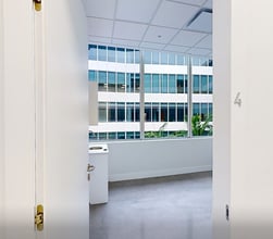 850 NW 42nd Ave, Miami, FL à louer Photo intérieure– Image 2 sur 6