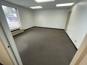 400 N Washington St, Falls Church, VA à louer Photo intérieure– Image 2 sur 6