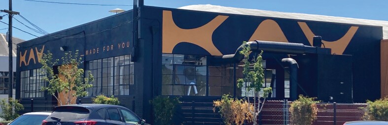 924 Broadway St, Redwood City, CA à louer - Photo de l’immeuble – Image 1 sur 1