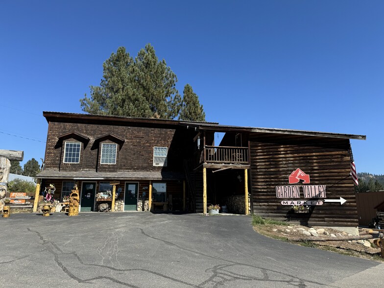 522 S Middlefork Rd, Garden Valley, ID à vendre - Photo de l’immeuble – Image 2 sur 6
