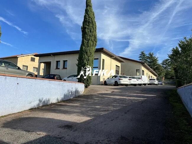 Plus de détails pour Bureau à vendre