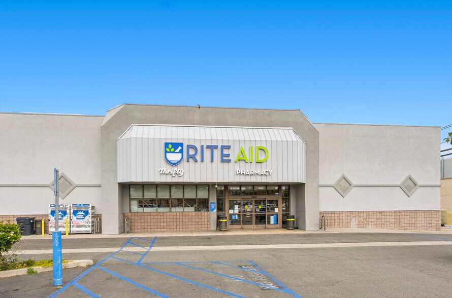 4840 Niagara Ave, San Diego, CA à vendre - Photo de l’immeuble – Image 3 sur 10