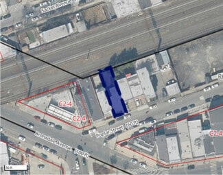 Plus de détails pour 2411 Poplar St, Bronx, NY - Logement à vendre