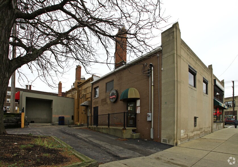 12443-12459 Cedar Rd, Cleveland Heights, OH à louer - Photo de l’immeuble – Image 2 sur 7