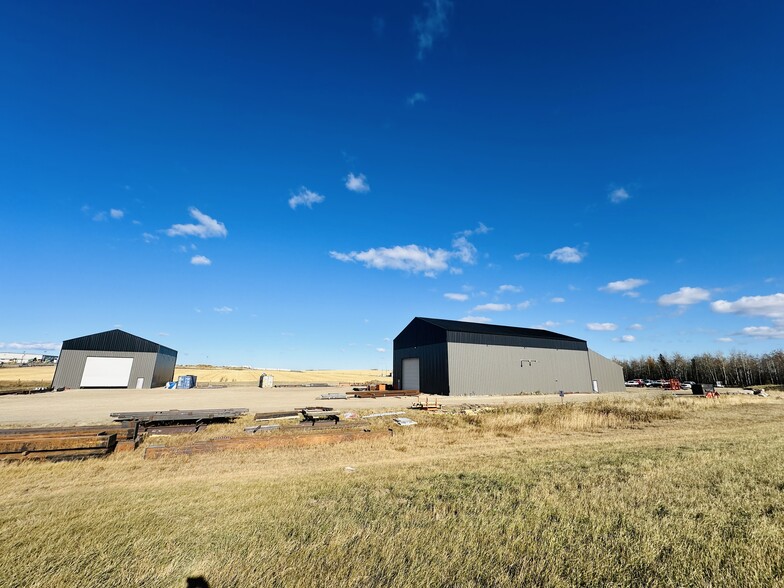 722003 Range Road 53, Grande Prairie County No 1, AB à louer - Photo principale – Image 1 sur 25