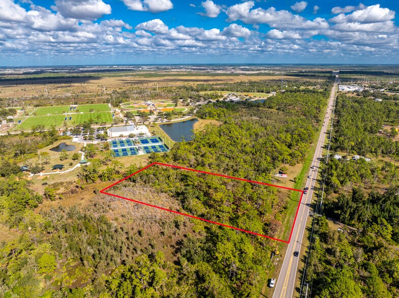 1060 S River Rd, Englewood, FL à vendre - Photo de l’immeuble – Image 2 sur 23