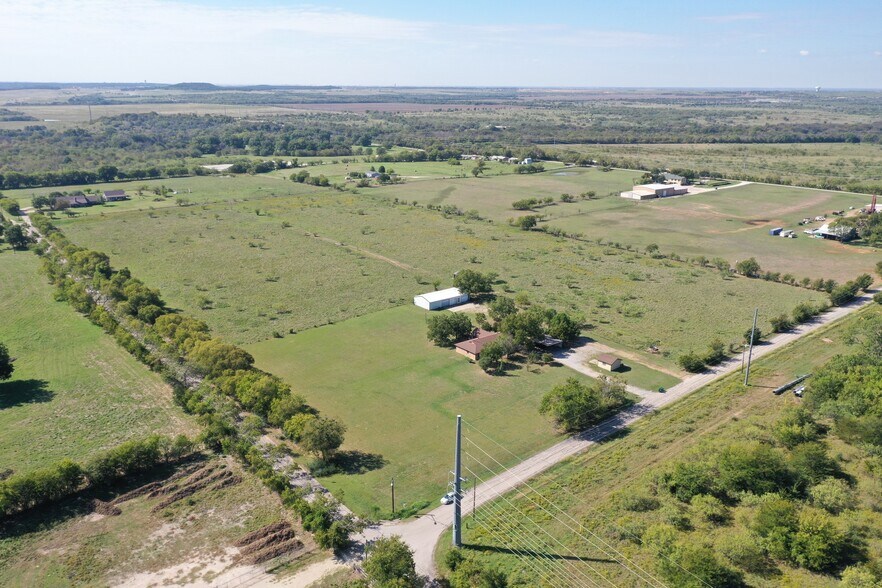 3482 Spring Side Rd, Denton, TX à vendre - Photo de l’immeuble – Image 3 sur 10