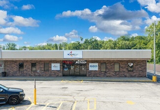 Plus de détails pour 757 W Pershing Rd, Decatur, IL - Bureau à vendre