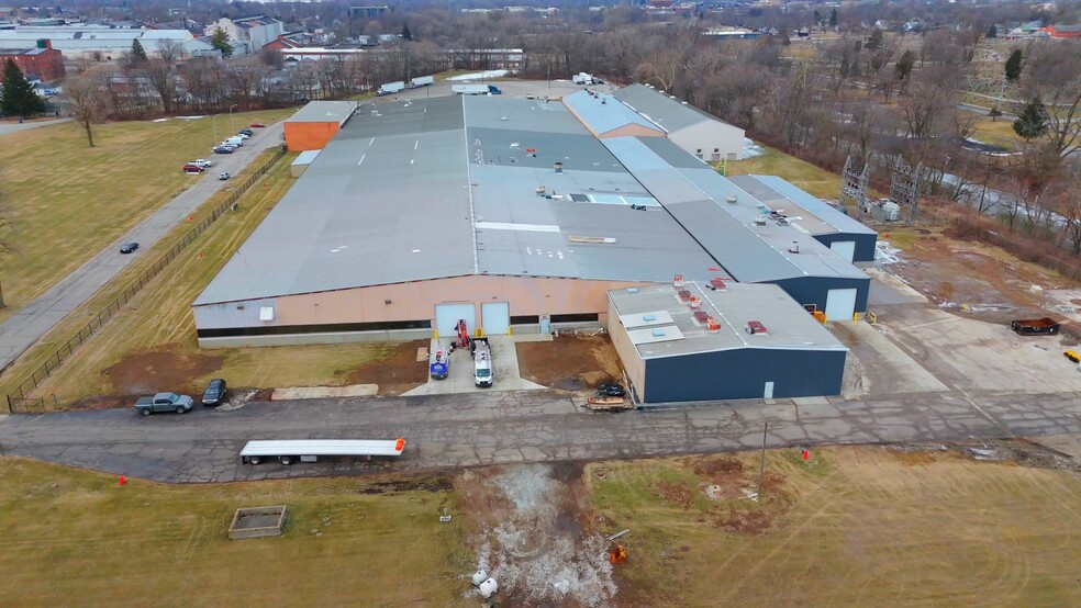 1500 E Murden St, Kokomo, IN à louer - Vidéo sur l’annonce professionnelle – Image 2 sur 18