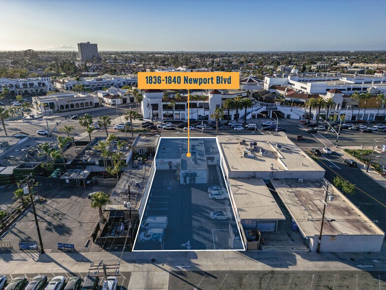 1836-1840 Newport Blvd, Costa Mesa, CA à vendre - Photo de l’immeuble – Image 3 sur 11