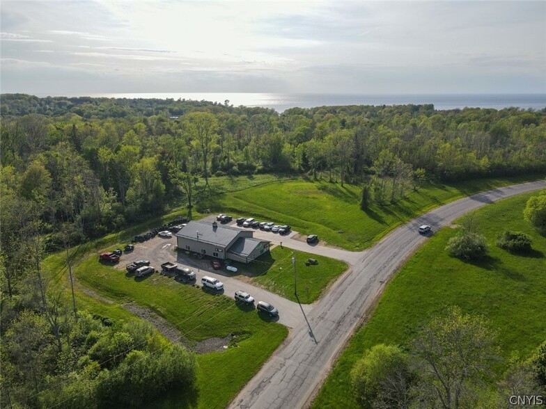21 Fred Haynes Blvd, Oswego, NY à vendre - Aérien – Image 3 sur 27