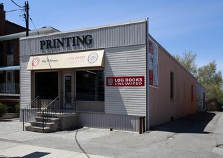 Plus de détails pour 650 Runnymede Rd, Toronto, ON - Local commercial à louer