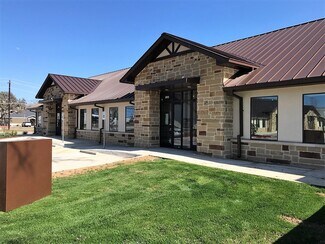 Plus de détails pour 138 Old San Antonio Rd, Boerne, TX - Bureau à vendre