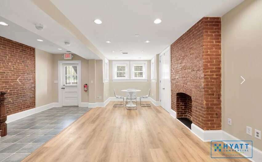 924 Pennsylvania Ave SE, Washington, DC à vendre - Photo intérieure – Image 2 sur 7