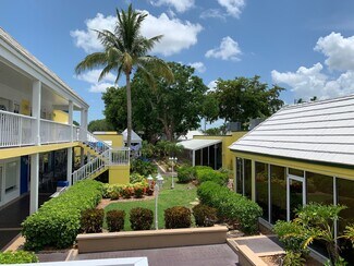 Plus de détails pour 13451 Mcgregor Blvd, Fort Myers, FL - Différents types d’espaces à louer