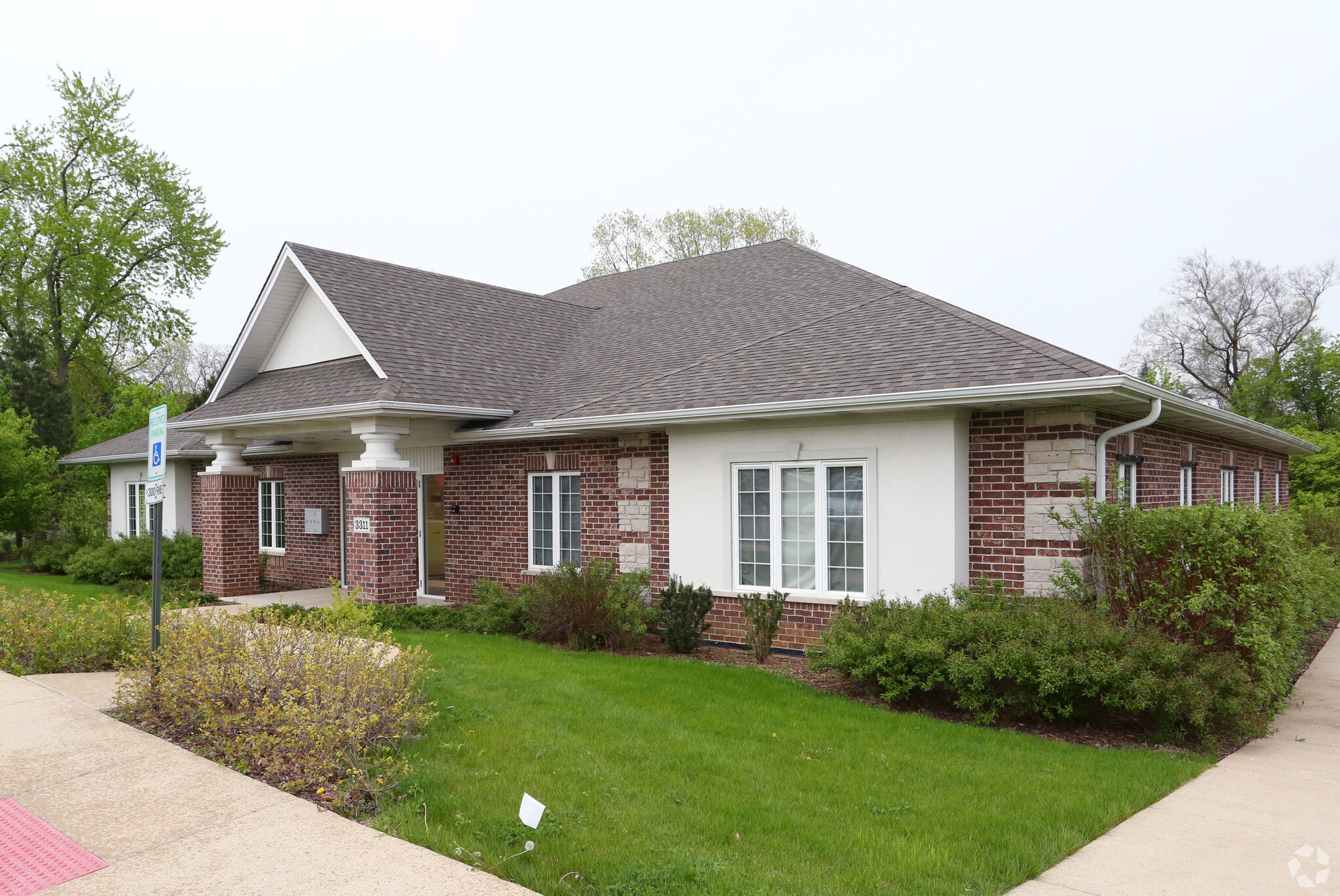 3311 Hobson Rd, Woodridge, IL à vendre Photo principale– Image 1 sur 7