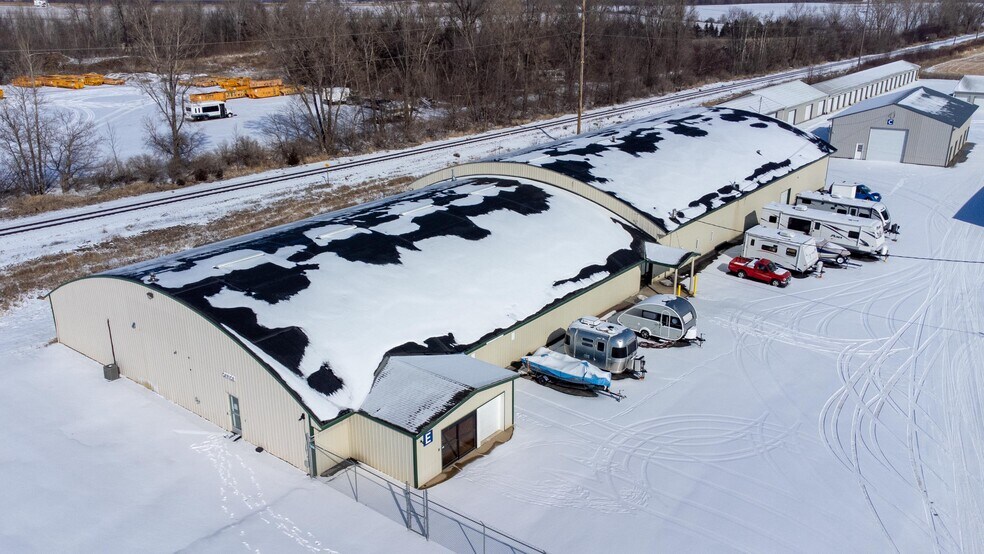 3714 4th St NW, Austin, MN à louer - Photo de l’immeuble – Image 3 sur 13