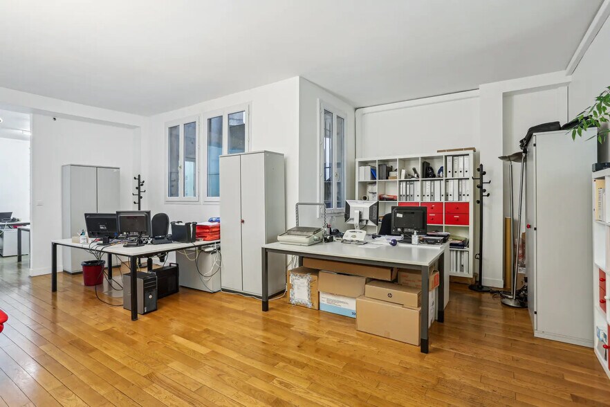 Bureau dans Paris à louer - Photo de l’immeuble – Image 3 sur 14
