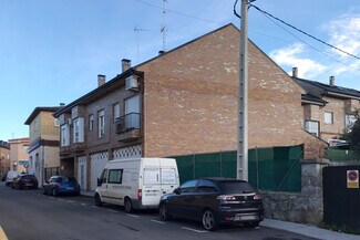 Plus de détails pour Calle Revuelta, 6, Colmenarejo - Local commercial à louer