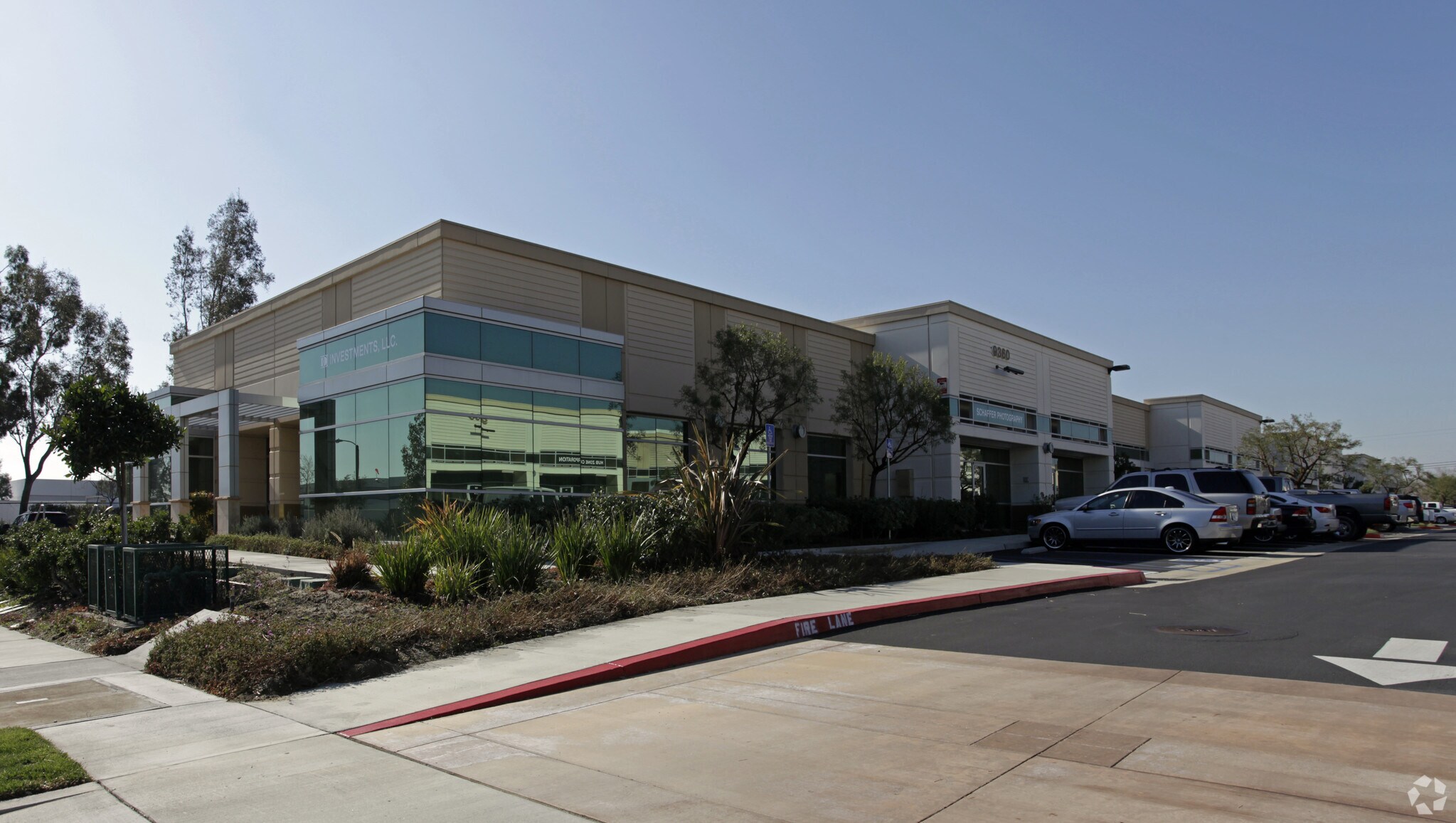 9300 Santa Anita Ave, Rancho Cucamonga, CA à louer Photo principale– Image 1 sur 4