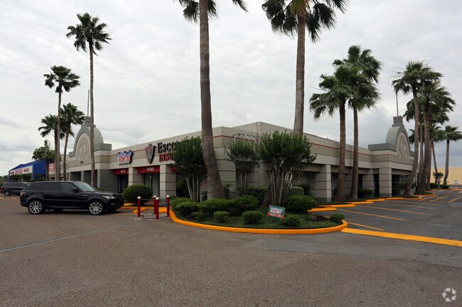 2334 Boca Chica Blvd, Brownsville, TX à louer - Photo de l’immeuble – Image 2 sur 7
