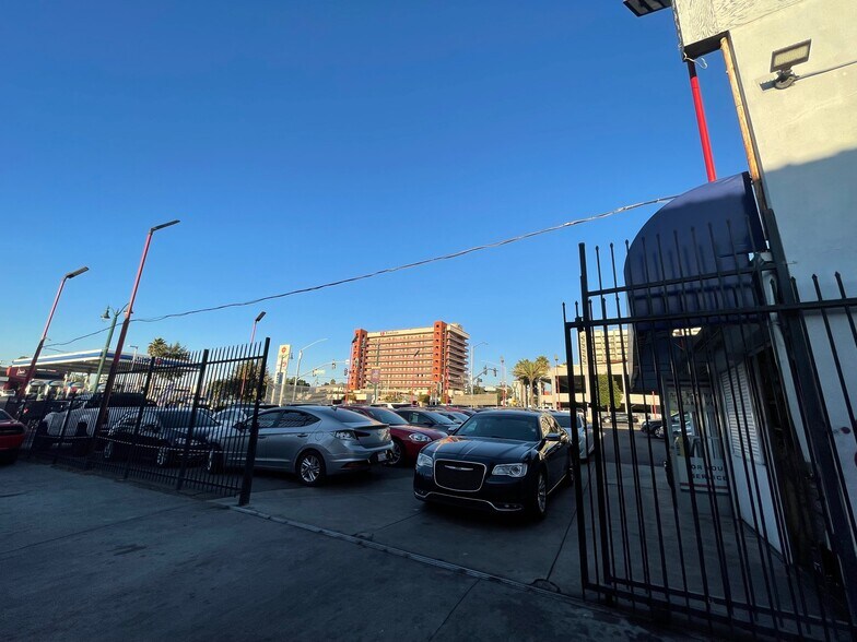 110 W 8th St, National City, CA à louer - Photo de l’immeuble – Image 3 sur 20