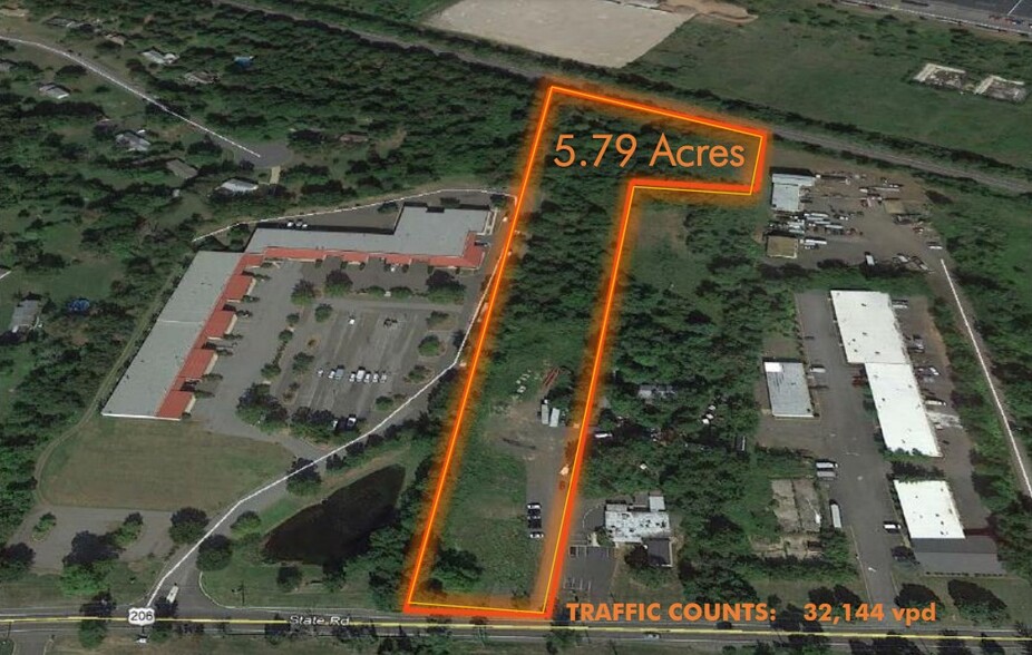 212 US HIGHWAY ROUTE 206, Hillsborough, NJ à vendre - Photo de l’immeuble – Image 1 sur 1
