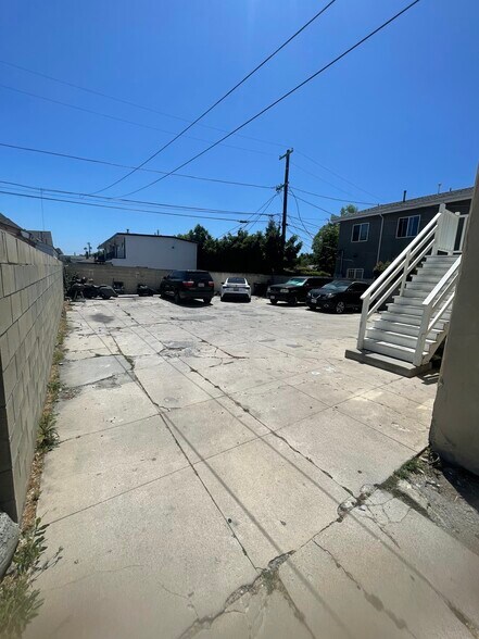 1906 W 23rd St, Los Angeles, CA à vendre - Photo de l’immeuble – Image 3 sur 3