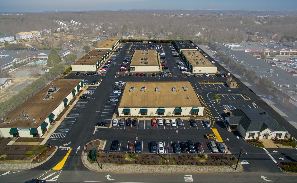 100-810 Westwood Office Park, Fredericksburg, VA à louer - Aérien – Image 3 sur 14