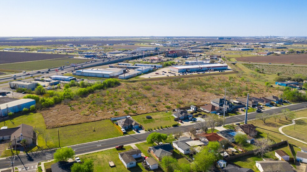 0000 Cliff Maus Dr, Corpus Christi, TX à vendre - Photo de l’immeuble – Image 3 sur 18