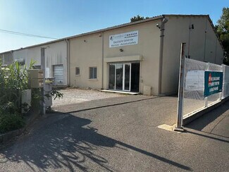 Plus de détails pour Local commercial à louer