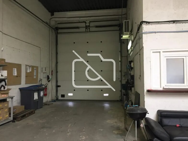 Industriel/Logistique dans Noisy-le-Grand à louer - Photo intérieure – Image 2 sur 12