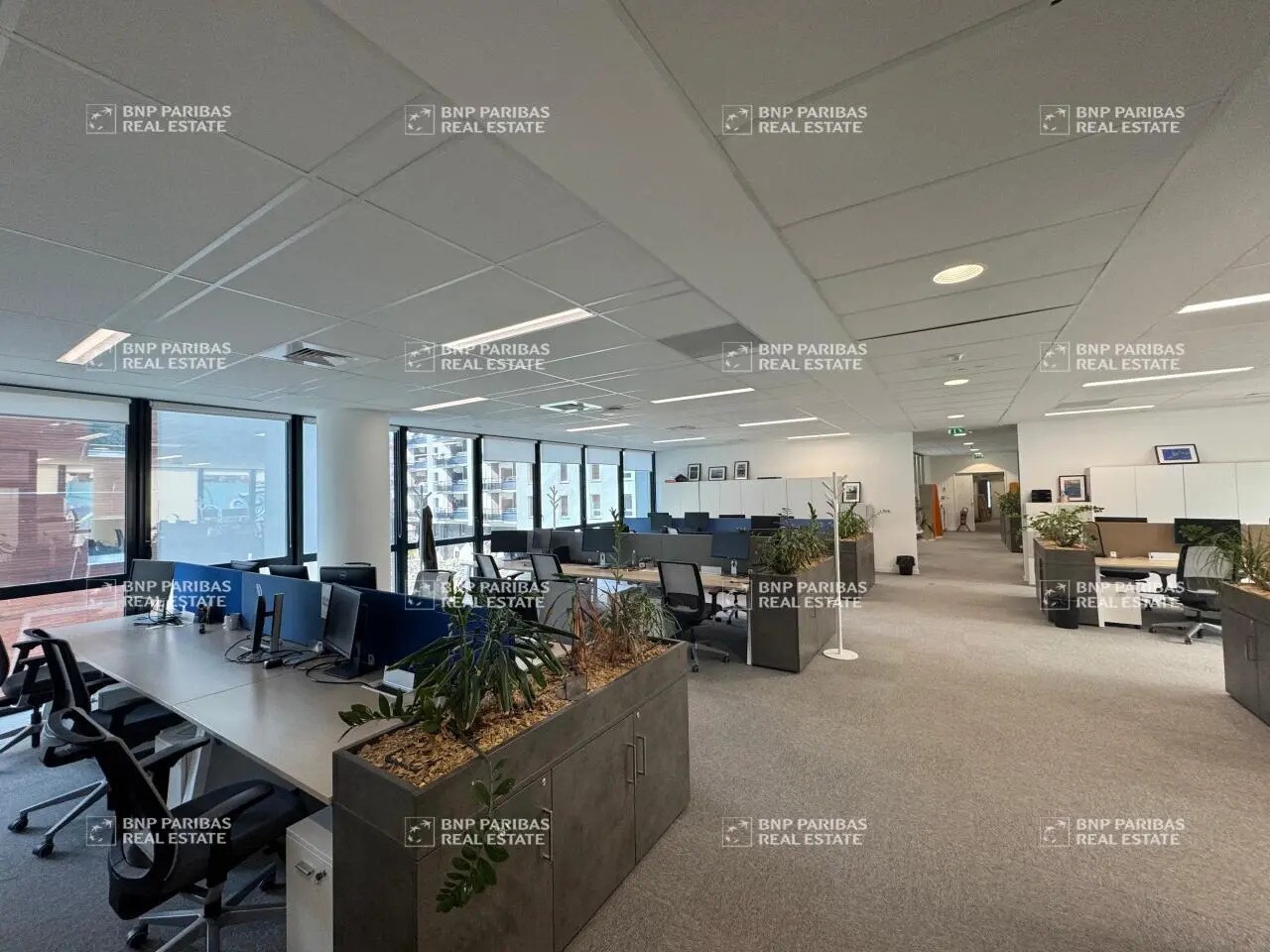 Bureau dans Marseille à louer Photo de l’immeuble– Image 1 sur 22