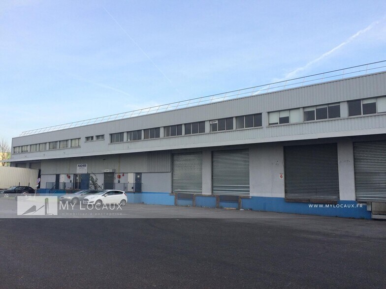 Industriel/Logistique dans Goussainville à louer - Photo de l’immeuble – Image 3 sur 4