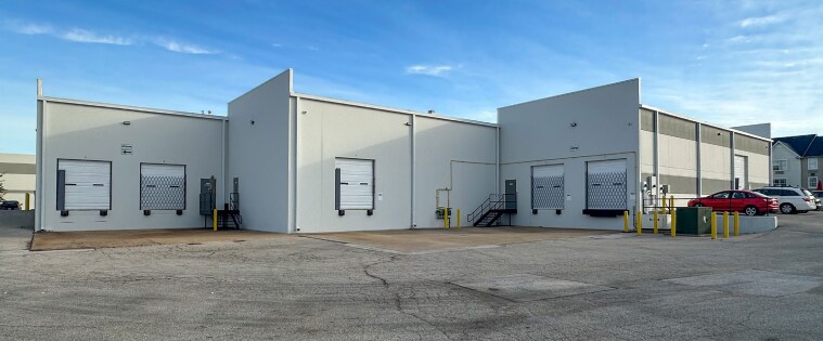 1663-1677 Fenton Business Park Ct, Fenton, MO à louer - Photo de l’immeuble – Image 2 sur 4