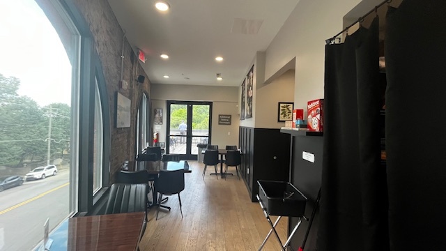 1833 Sycamore St, Cincinnati, OH à vendre - Photo de l’immeuble – Image 3 sur 28