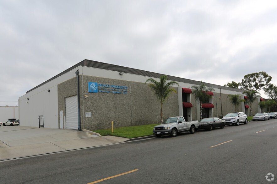 12833 Monarch Ave, Garden Grove, CA à louer - Photo de l’immeuble – Image 3 sur 5