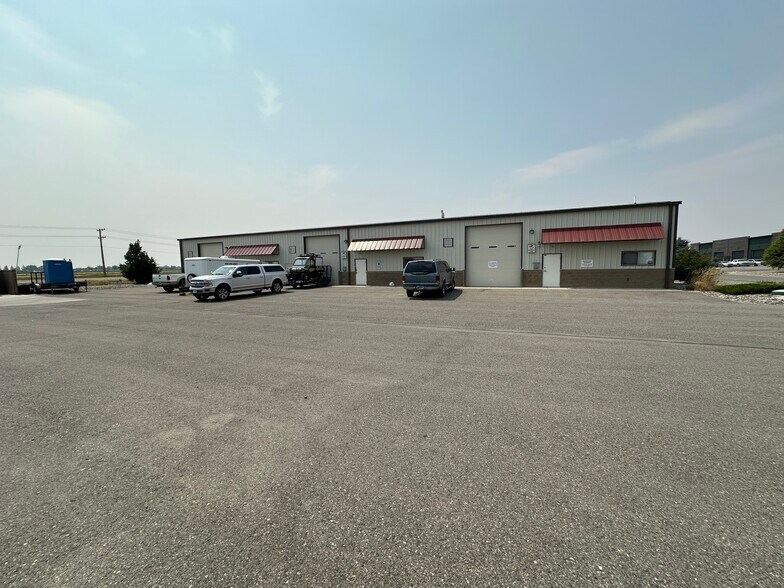 6512 Wagon Trail, Billings, MT à vendre - Photo de l’immeuble – Image 1 sur 14